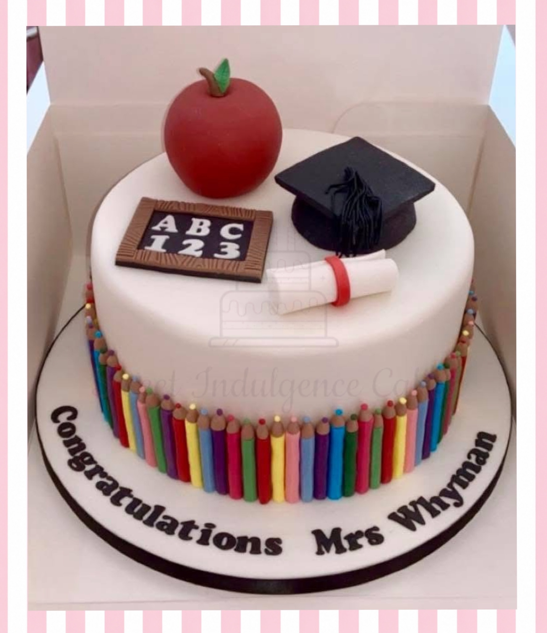 Graduation example 5 by Sweet Indulgence Cakes