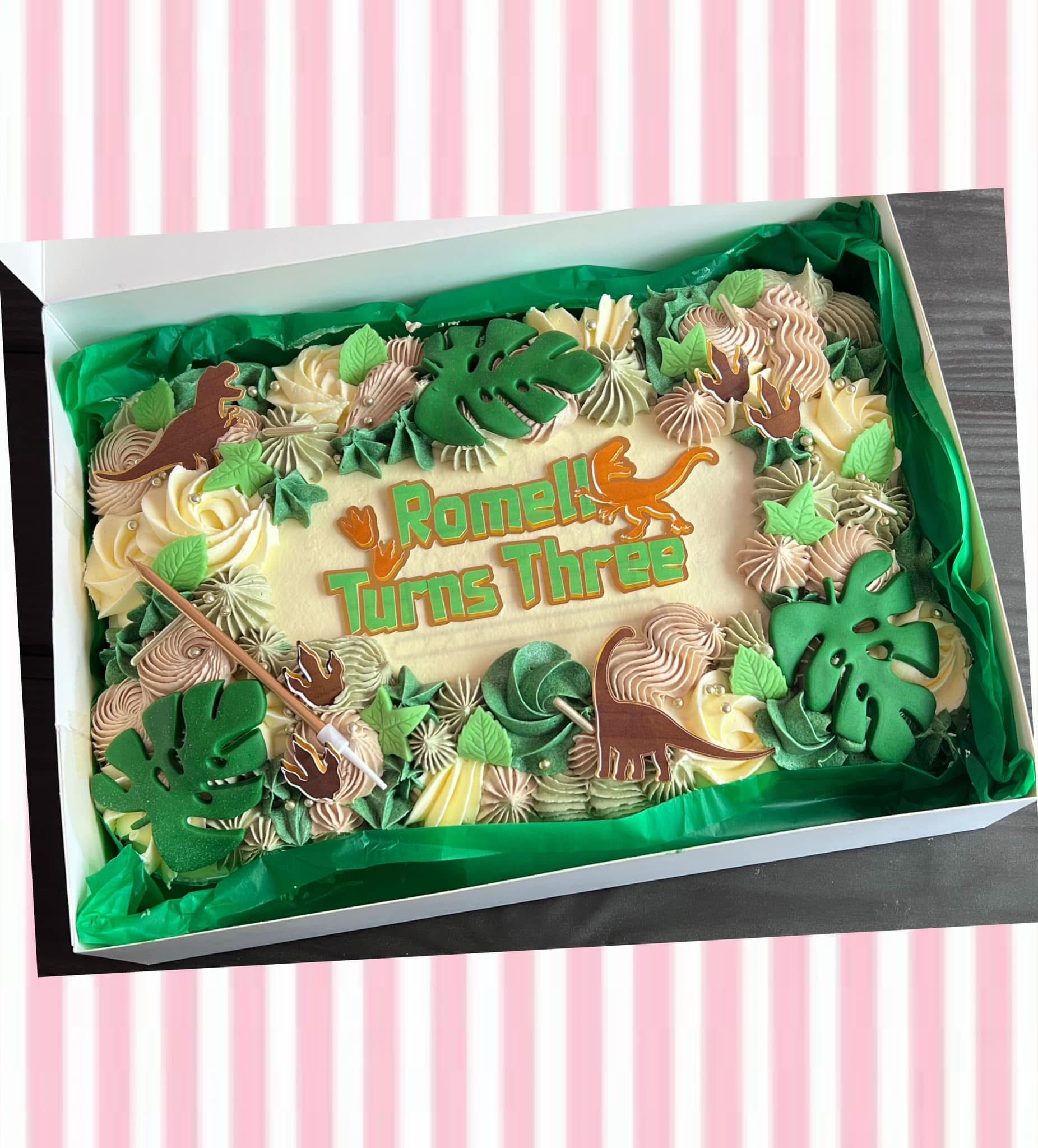 Traybakes example 5 by Sweet Indulgence Cakes